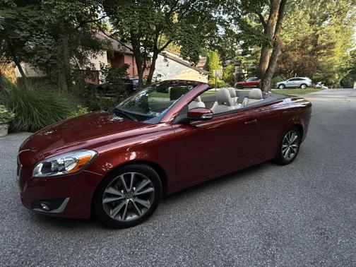 2013 Volvo C70 T5 Platinum