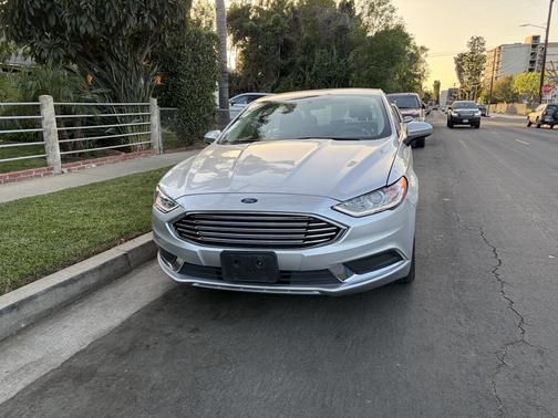 2017 Ford Fusion Hybrid SE