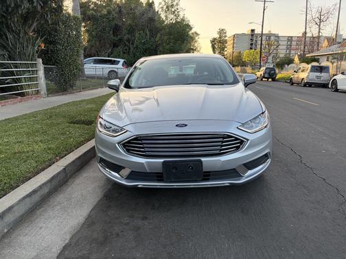 2017 Ford Fusion Hybrid SE