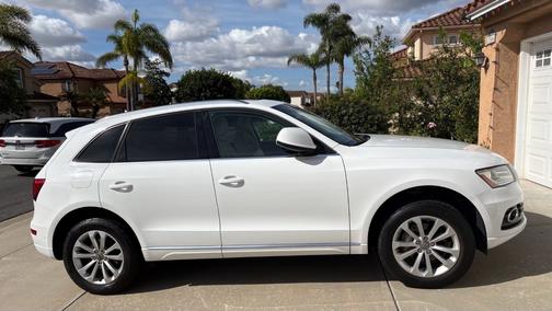 White 2014 Audi Q5 2.0T Premium Plus