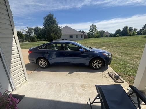 Blue 2016 Hyundai SONATA SE