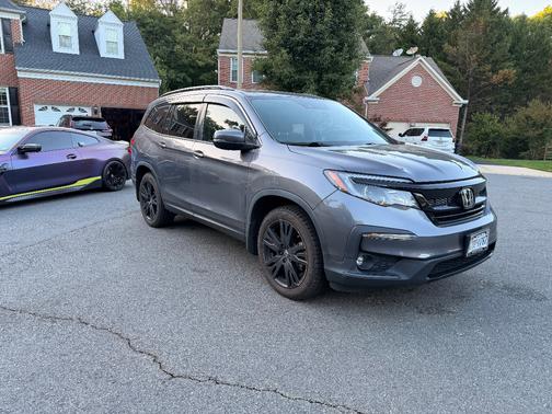 Gray 2022 Honda Pilot Special Edition