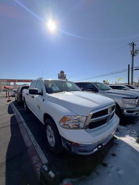 2022 RAM 1500 Classic SLT
