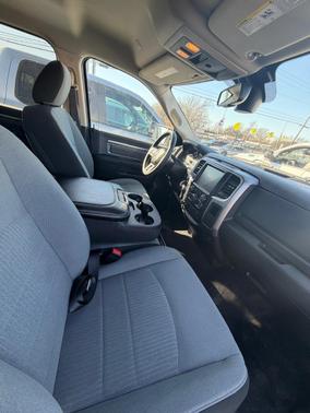 2022 RAM 1500 Classic SLT