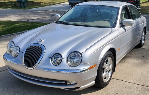 Silver 2002 Jaguar S-Type 3