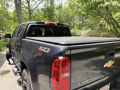 Gray 2019 Chevrolet Colorado Z71