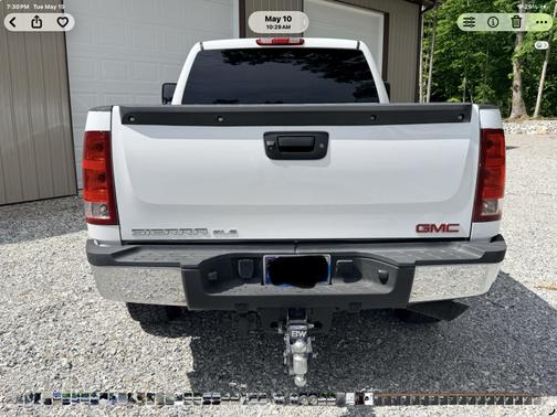 White 2012 GMC Sierra 2500 SLE