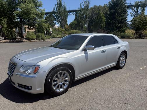 2011 Chrysler 300 Limited