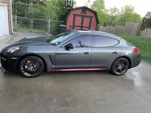 Gray 2014 Porsche Panamera Panamera 4S