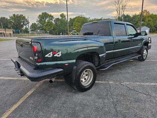 2005 GMC Sierra 3500 SLT Crew Cab