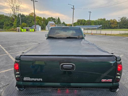 2005 GMC Sierra 3500 SLT Crew Cab