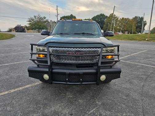 2005 GMC Sierra 3500 SLT Crew Cab