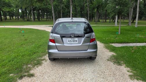 Gray 2009 Honda Fit Base