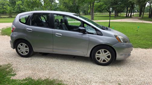 Gray 2009 Honda Fit Base