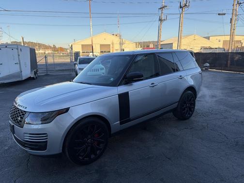 Silver 2019 Land Rover Range Rover 3.0L V6 Supercharged HSE