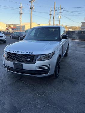 Silver 2019 Land Rover Range Rover 3.0L V6 Supercharged HSE