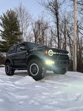 Black 2021 Ford Bronco Outer Banks