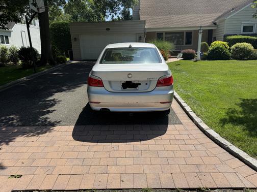 2008 BMW 528 i