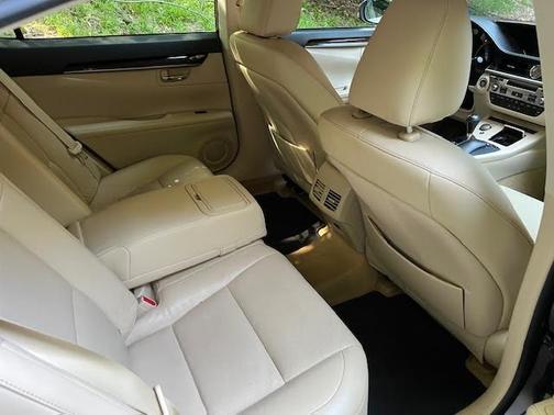 2013 Lexus ES 350 Base