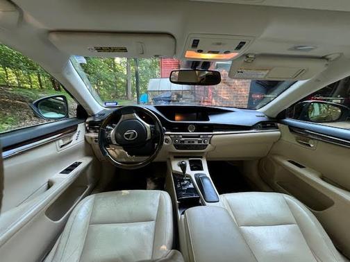 2013 Lexus ES 350 Base