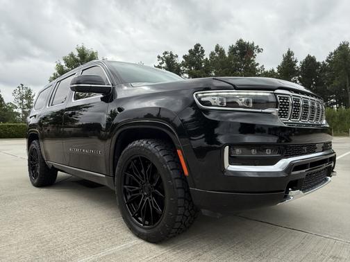 2022 Jeep Grand Wagoneer Series III