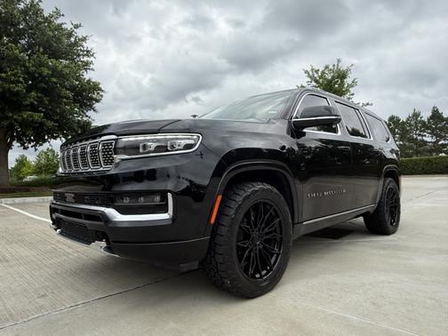 2022 Jeep Grand Wagoneer Series III