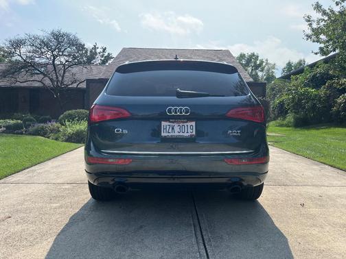 Blue 2016 Audi Q5 2.0T Premium Plus