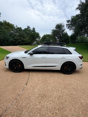 White 2022 Audi e-tron Chronos