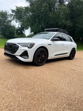 White 2022 Audi e-tron Chronos