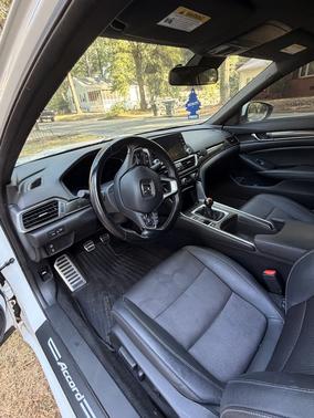 White 2019 Honda Accord Sport 2.0T