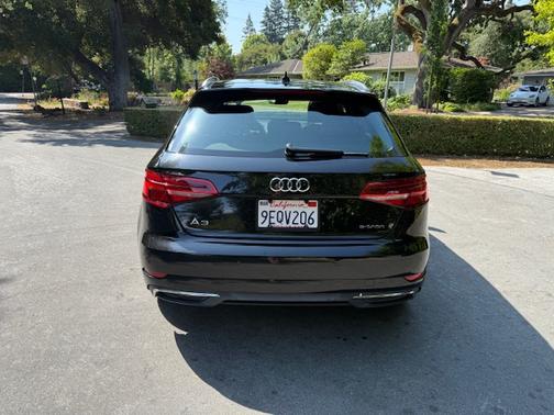 2018 Audi A3 e-tron 1.4T Premium