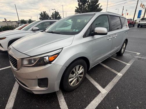 Gray 2017 Kia Sedona LX