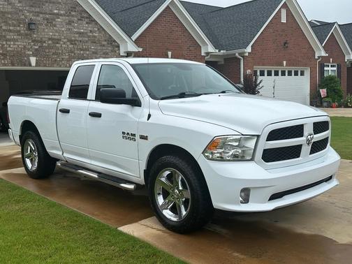 White 2014 RAM 1500 Tradesman/Express