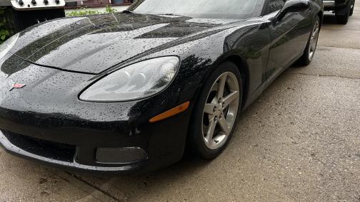 2005 Chevrolet Corvette Base