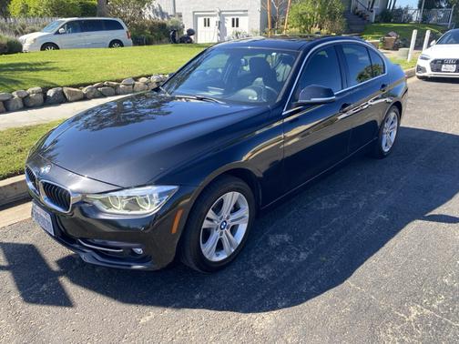 2018 BMW 330 i