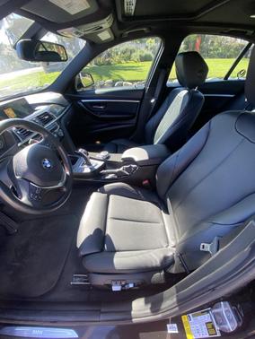 2018 BMW 330 i