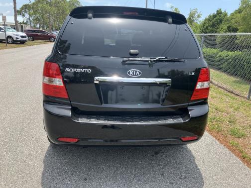 2008 Kia Sorento LX