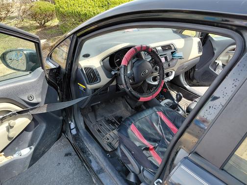 Black 2014 Kia Rio LX