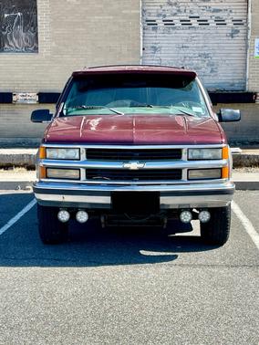 1998 Chevrolet Tahoe Base