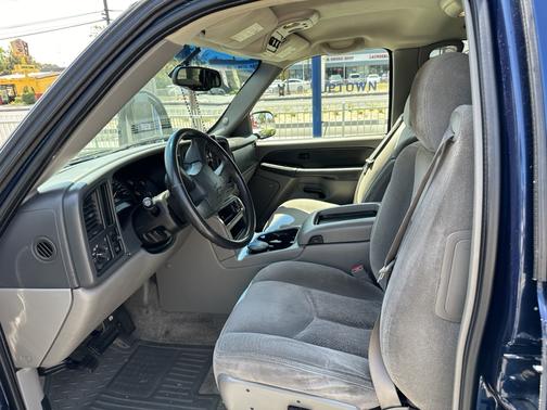 2003 Chevrolet Tahoe LS