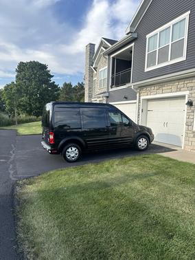 2011 Ford Transit Connect XLT Premium