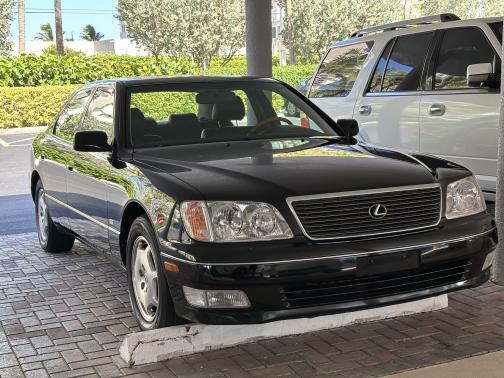 2000 Lexus LS 400 LS