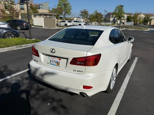 White 2007 Lexus IS 350 Base
