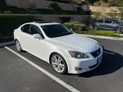 White 2007 Lexus IS 350 Base