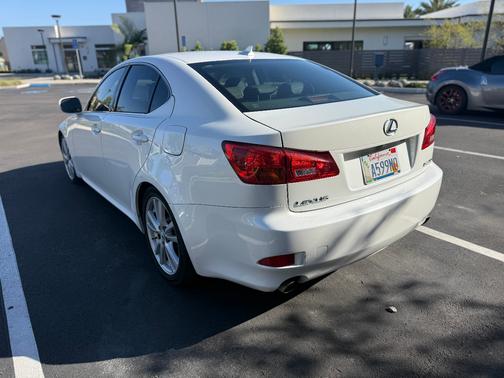White 2007 Lexus IS 350 Base