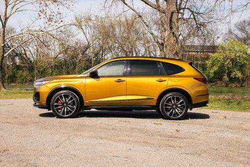 2022 Acura MDX Type S w/Advance Package