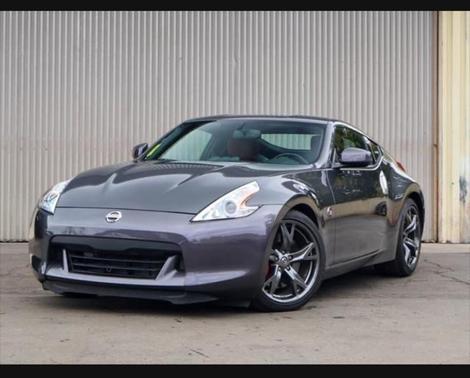 Gray 2010 Nissan 370Z Touring