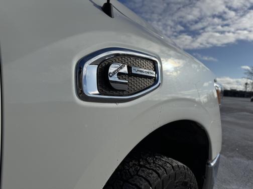 2018 Nissan Titan XD SL