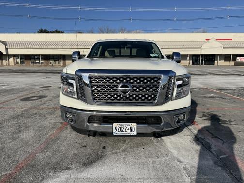2018 Nissan Titan XD SL