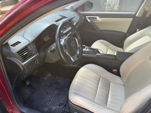 2013 Lexus CT 200h Premium